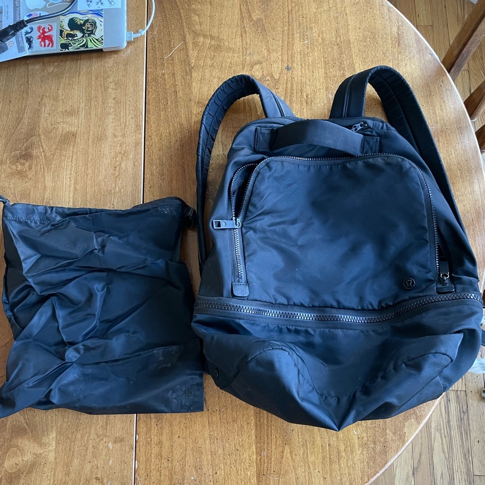 Lululemon Athletica Black Backpack Lightweight Water-Resistant